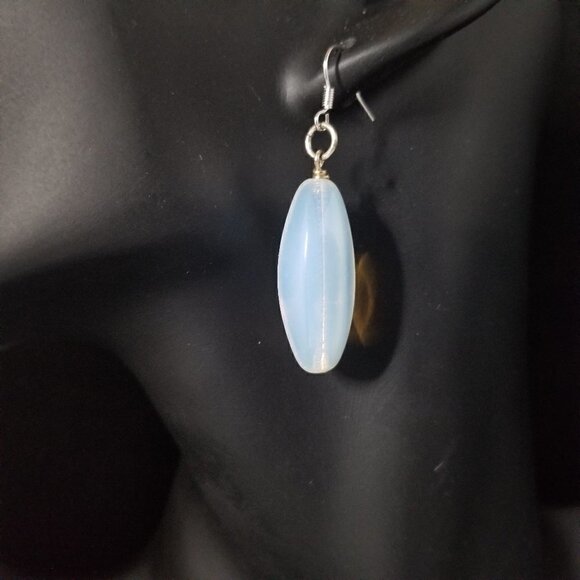 Glass Earrings Brand New - Picture 2 of 3